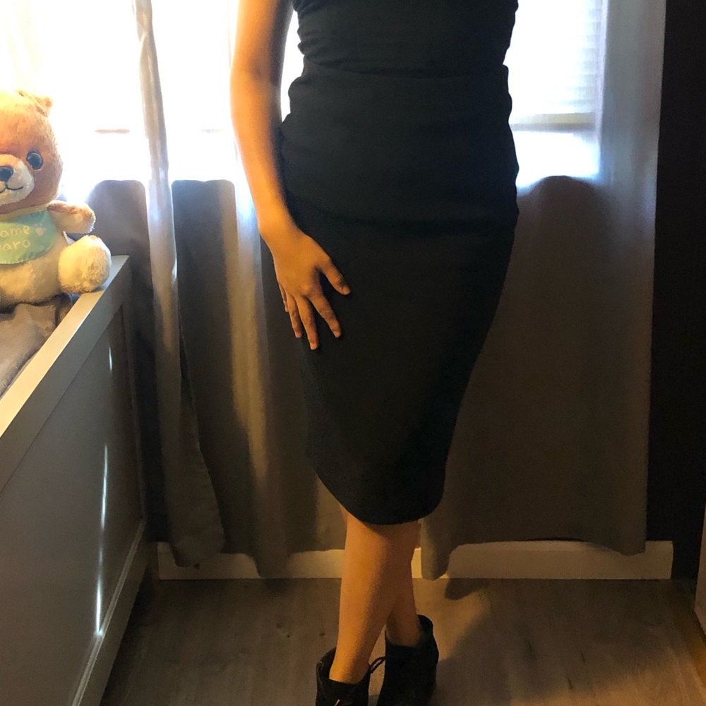 cute pencil skirt!
